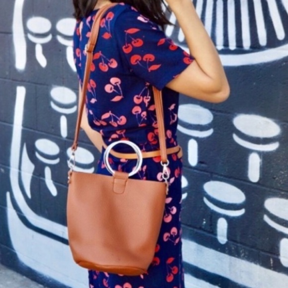 Pink Haley Handbags - Layla Bucket Crossbody Bag